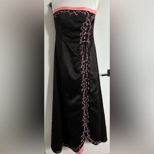 Zum Zum by Niki Livas: Strapless Formal Dress- Size 9/10